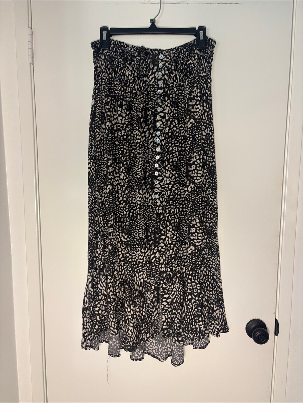 Tiered Black and Cream Button-Front Midi Skirt